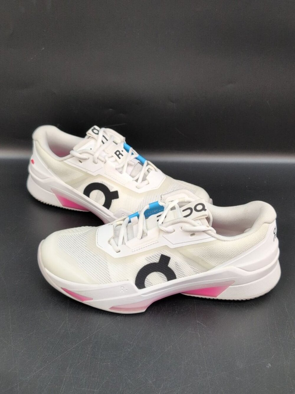 On The Roger Pro Fire Tennis Shoes Men's Sneakers US 8 White Pink 3MF30102626